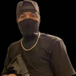 LEGENDS (feat. Nic Nac) (Explicit)