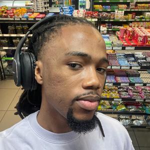 Rolls Royce Cullinan (Explicit)