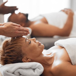 Serene Spa Tunes for Mindful Relaxation Moments