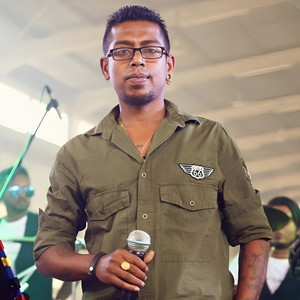 Adi Seeye Live Version