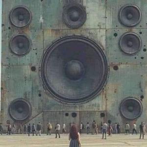 Throw it Up (feat. Mr. Jay) (Explicit)