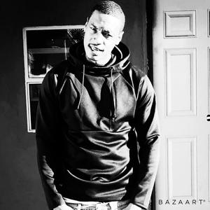 Money cars houses(feat. Moneyy) (Explicit)