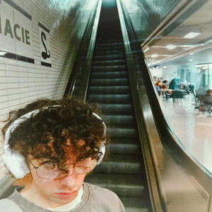 L'AVENIR (feat. SylGreen) (Explicit)