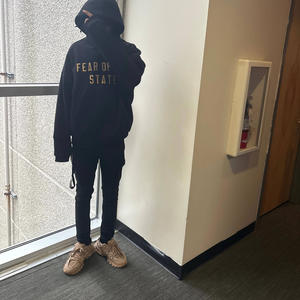 Around it (feat. Kal Goaty) (Explicit)