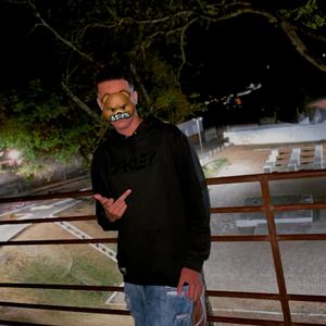 Mtg Putaria pras Novinha de Bh (feat. Enzumakii) (Explicit)