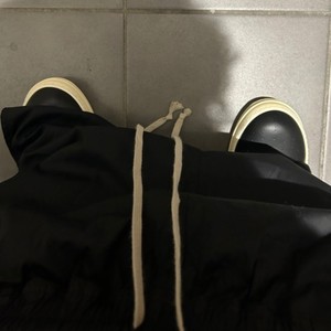 LivinginBlakk (Explicit)