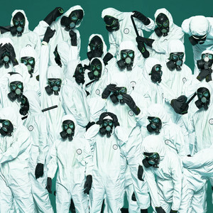 paparaZZi (Explicit)