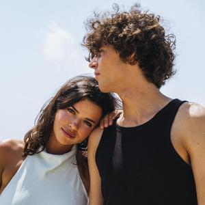 Relation Amicale (Explicit)