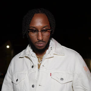 She Think (feat. Tee Y) (Explicit)