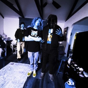 Real (feat. Iayze) (Explicit)