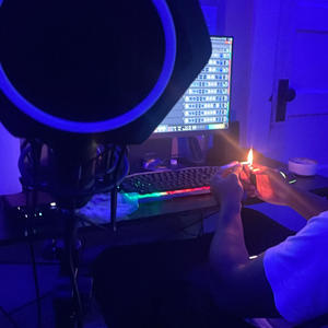 spinnin (feat. luh5) (Explicit)