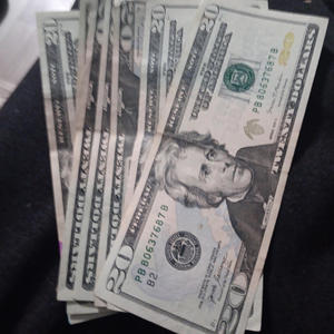 Draco low (feat. Lil cass)