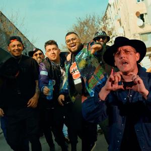 Iubesc toti tiganii (feat. Caide Online, Slida Verse & Young Artz)