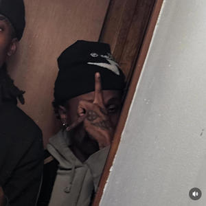 Laced (feat. Metro Mike) (Explicit)