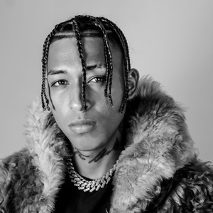 Calor (feat. Santiago the Killa & Abi Abreu & La Klidad) (Explicit)