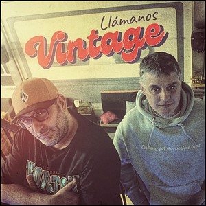 Llamanos Vintage