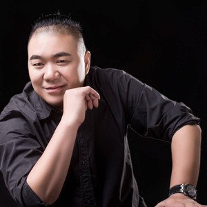 卿明刚 - 再唱等你那么久