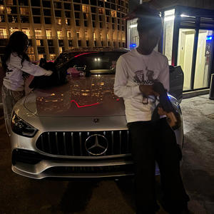 *KnowWhatsGoin* (Explicit)