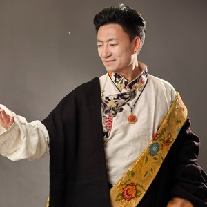 爱在羊茸山水间