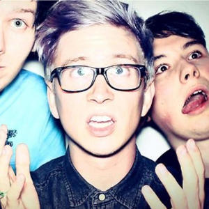 katie giovanna (feat. mxdy) (Explicit)