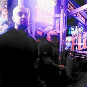 FADING (feat. ICIV) (Explicit)