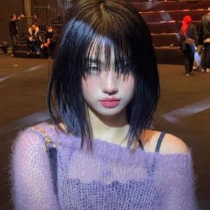 WONDERLAND (Explicit)