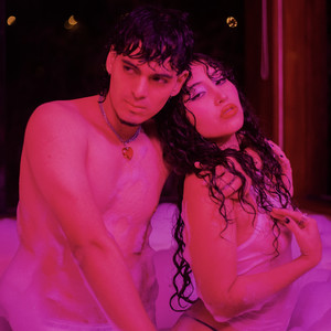 DEBE SER VV (Explicit)