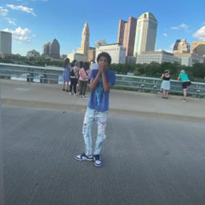 Pop Out (feat. Head Tapper Tay) (Explicit)