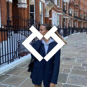 Under The Surface(feat. Laura Gabriela) (Radio Edit)