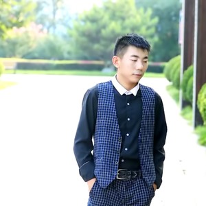 孩子半夜又哭醒了