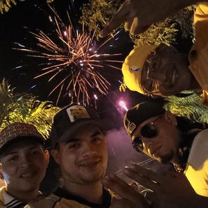 Nadie es de nadie (feat. Perry) (Remasterizado)