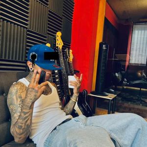 TANTAS PENAS X (Explicit)