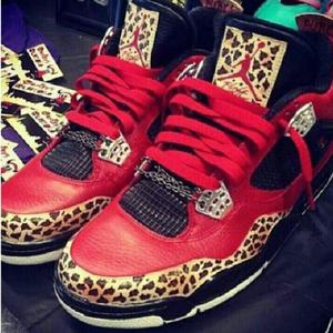 TeachMeHow2Dougie (feat. Remix Kingz|Explicit)