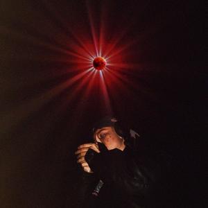 Luna Karmesí (Explicit)