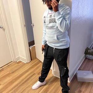 TRUTH HURTS(feat. Vo)