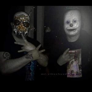 DARKNESS (feat. Johnny GRAVES) (Explicit)