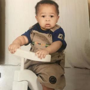 DO YOU KNOW WHO I AM (Explicit)