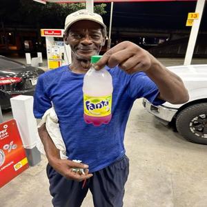 BOMB-BREW (feat. Ealuhzay) (Explicit)