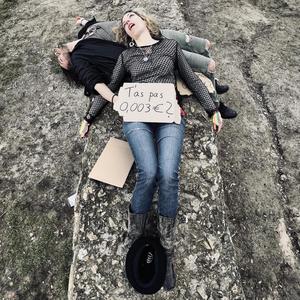 0.003 Euro (feat. Laura Dee) (Extended Version)