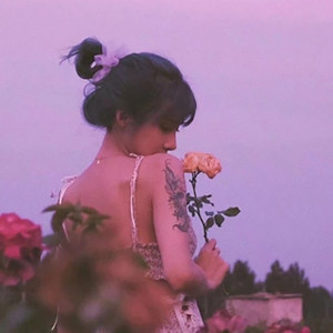 月如初
