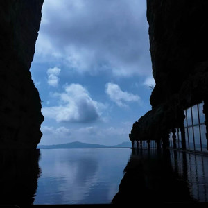 刚好遇见你(才懂得相互拥抱)