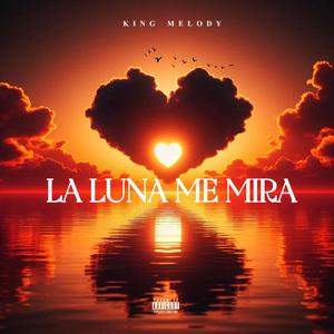 La Luna me Mira