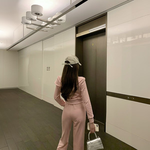 爱情主演