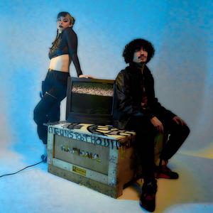 Temporary (feat. Lottoz)