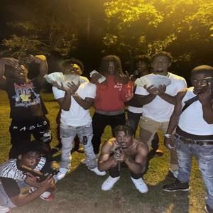 Dog Pound (feat. DoublebakkTj, Blakk On Go, BOG Cassius & SOG Draco) (Explicit)