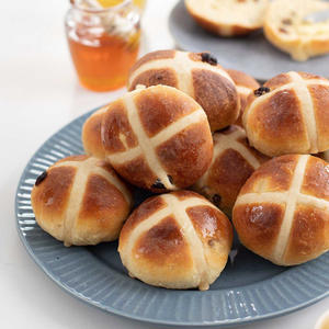 Hot Cross Buns (Explicit)