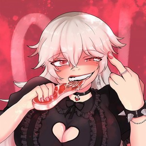 我很肚饿我要吃火锅。