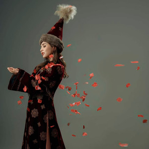 Мендей қыздың