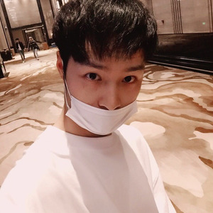 我昨晚又没睡好