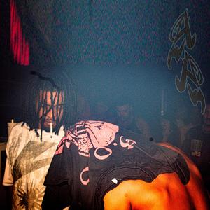 LÁGRIMAS (feat. yngdodi) [Explicit]